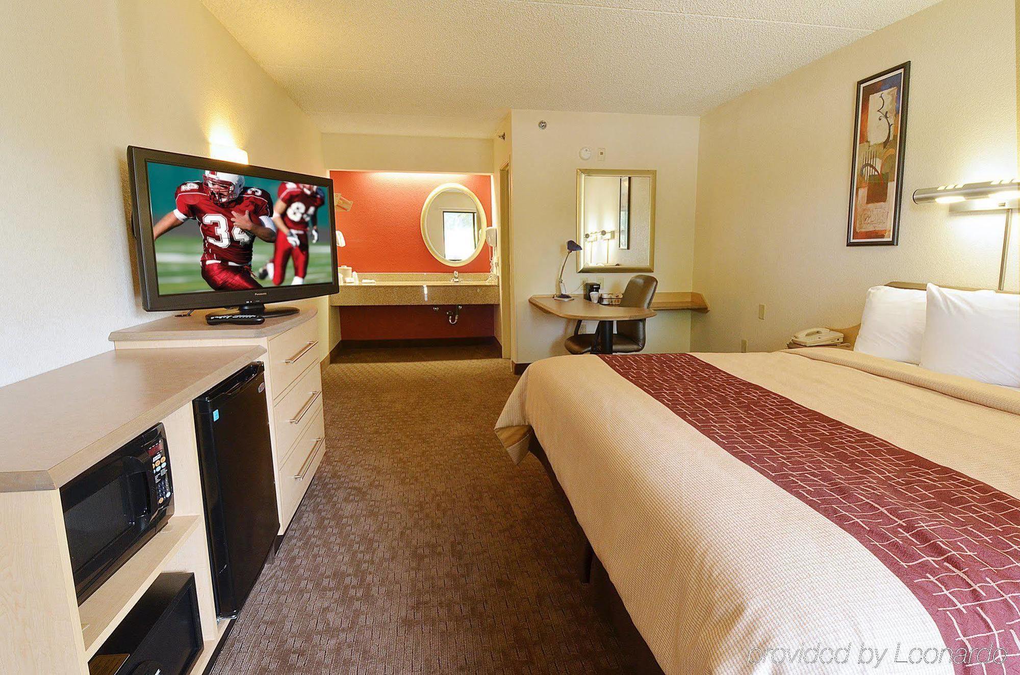 Red Roof Inn Detroit - Roseville St Clair Shores Extérieur photo